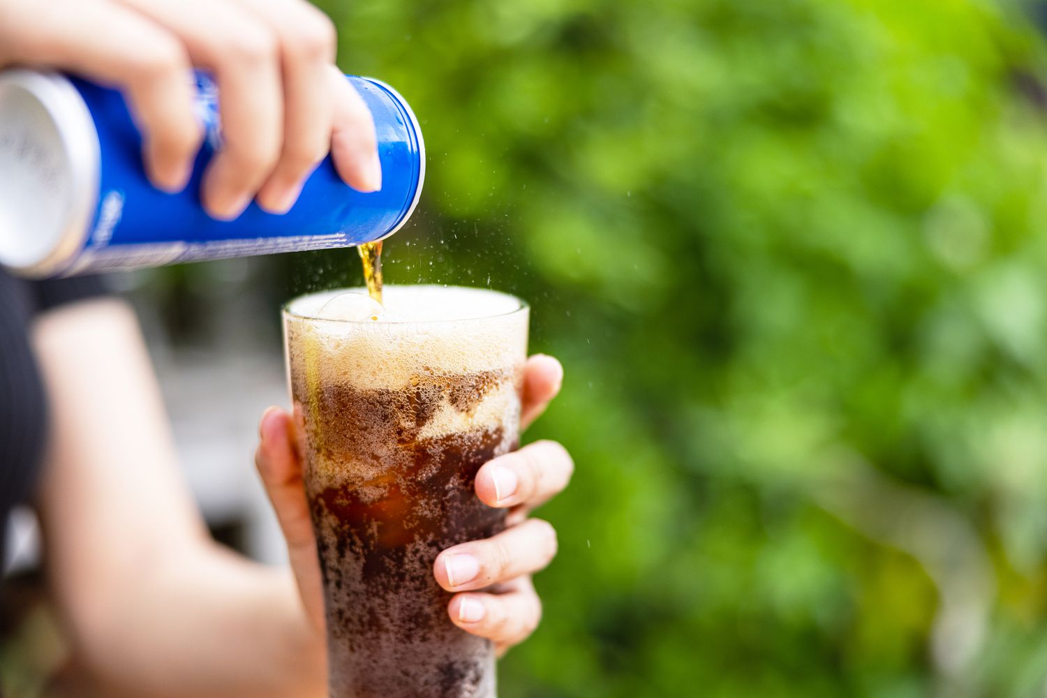 Is Soda Vegan? Learn how to Choose a Plant-Based totally Carbonated Drink